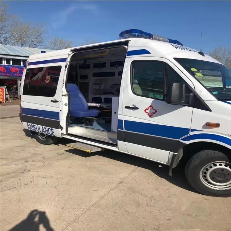 洞口私人长途救护车出租转院回家